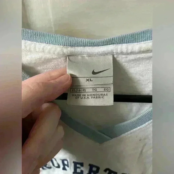 Nike Athletics‎ Longsleeve - Picture 4 of 4